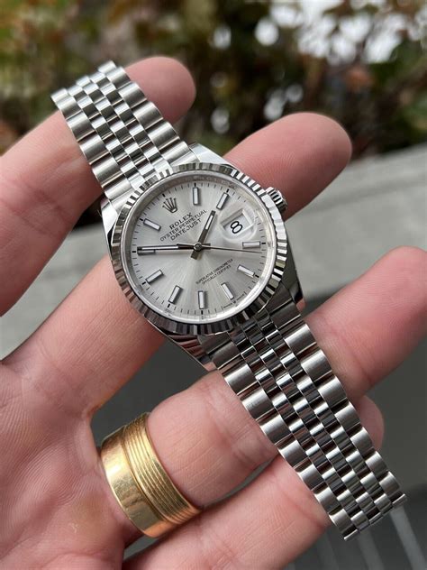 Vendesi Rolex Datejust 36 mm Ref. 126234Silver Dial Very